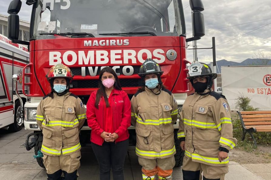 BOMBEROS DE ISLA DE MAIPO  GRAN EQUIPAMIENTO Y COMPROMISO