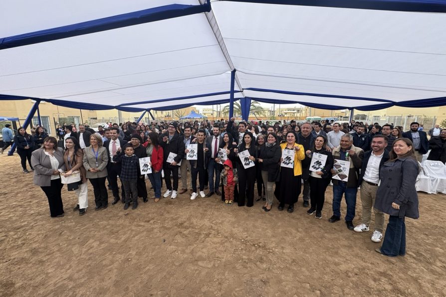 Entrega de viviendas del proyecto “Somos Todos II” beneficia a familias de Padre Hurtado