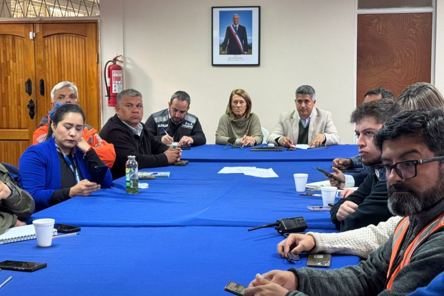 Provincia de Talagante coordina acciones ante sistema frontal en Mesa Técnica de Emergencias