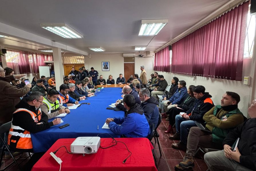COGRID Provincial coordina medidas preventivas ante sistema frontal y refuerza llamado a evacuar sectores de riesgo