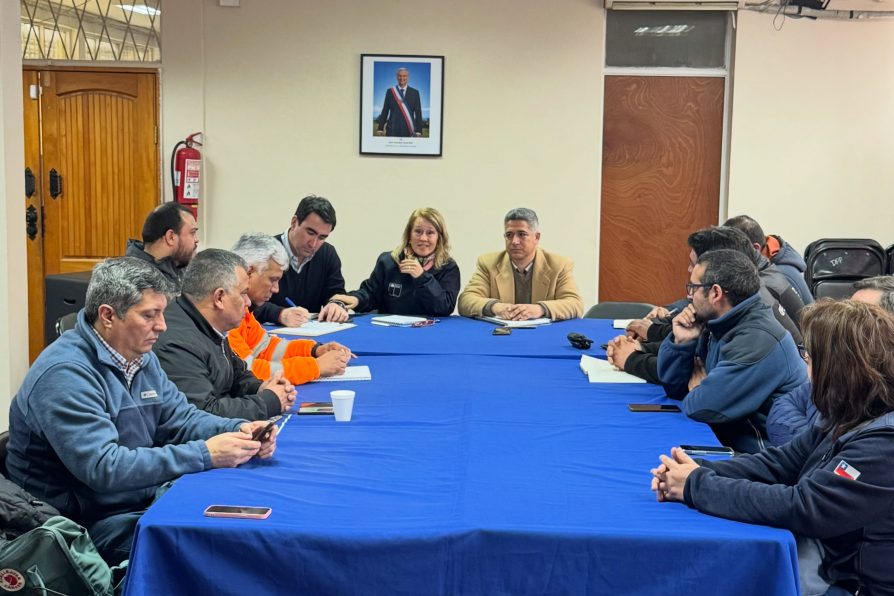 Delegación Presidencial coordina Mesa Intersectorial para fortalecer la respuesta ante emergencias hídricas en la Provincia de Talagante