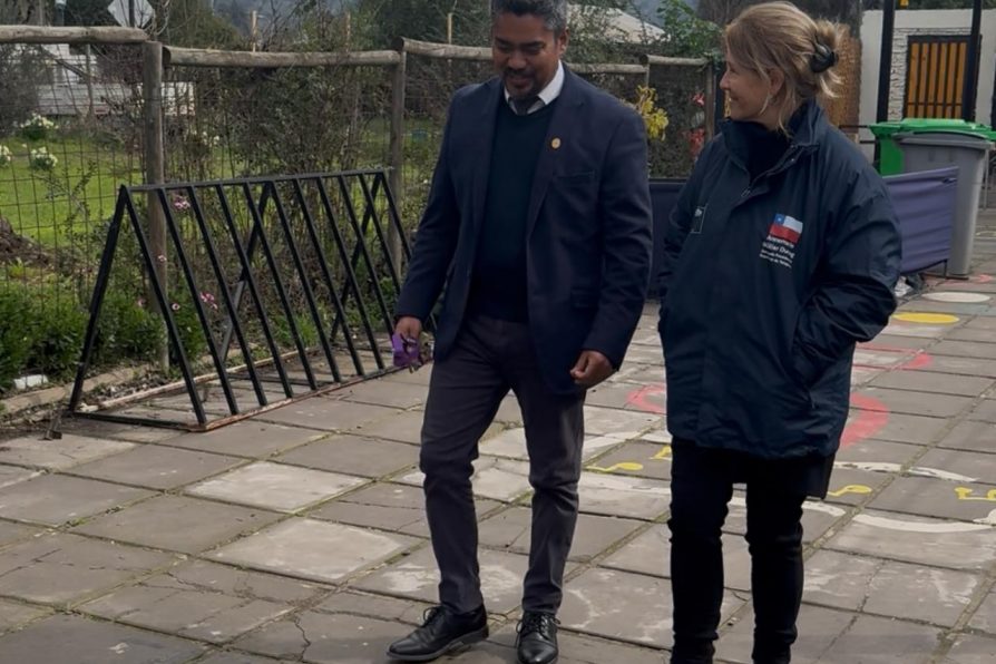 Delegada Presidencial Provincial visitó Escuela Rural Futuro Las Mercedes de Isla de Maipo